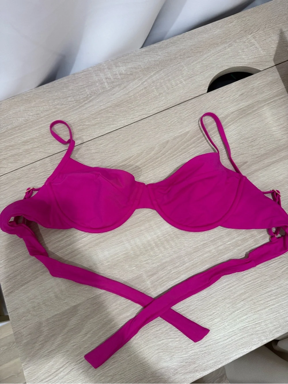 Monday swimwear Fuchsia Pink Underwire Bikini Top